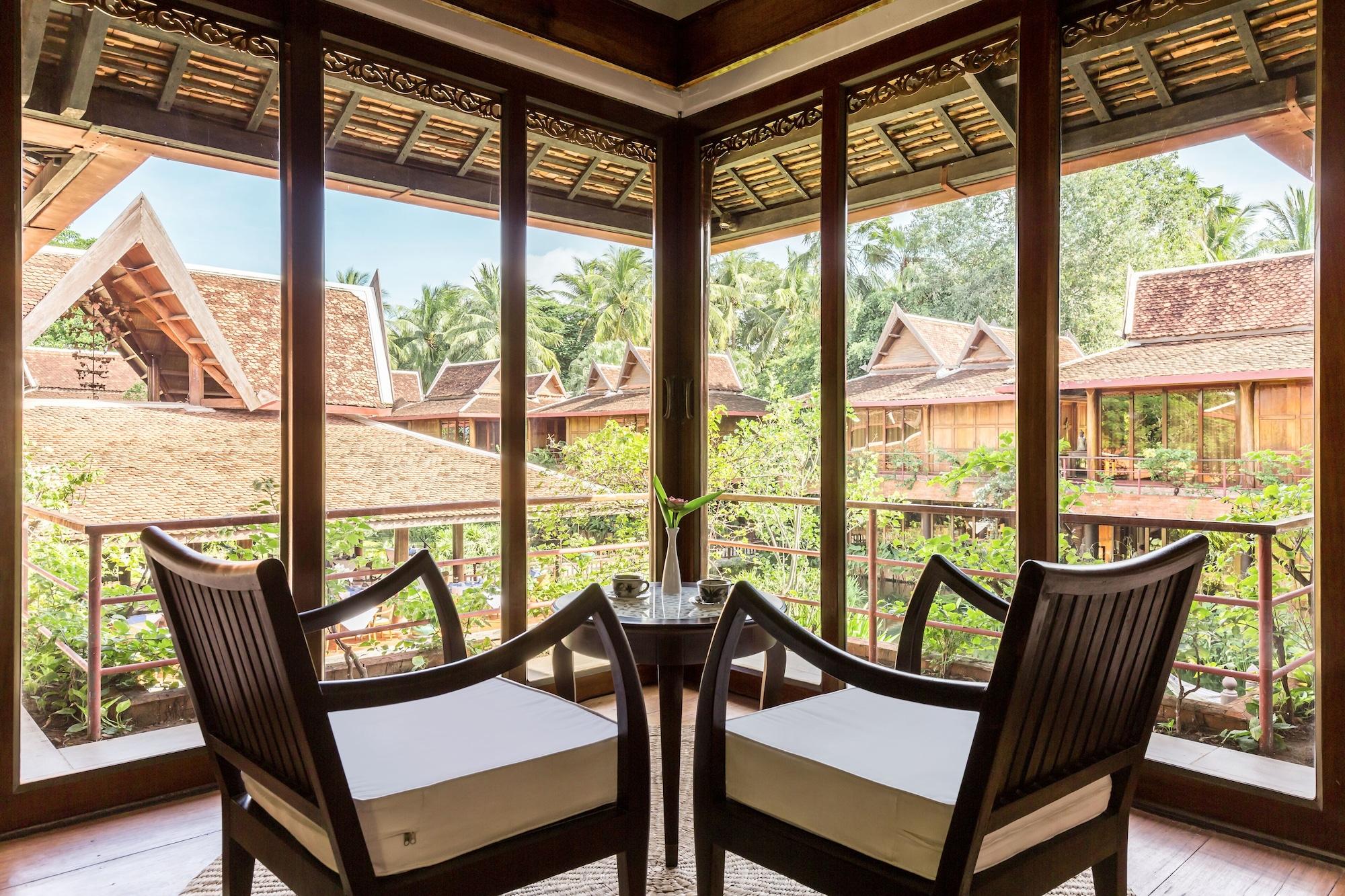 Angkor Village Hotel - Small Luxury Hotels Of The World Сием Реап Екстериор снимка A view of the resort