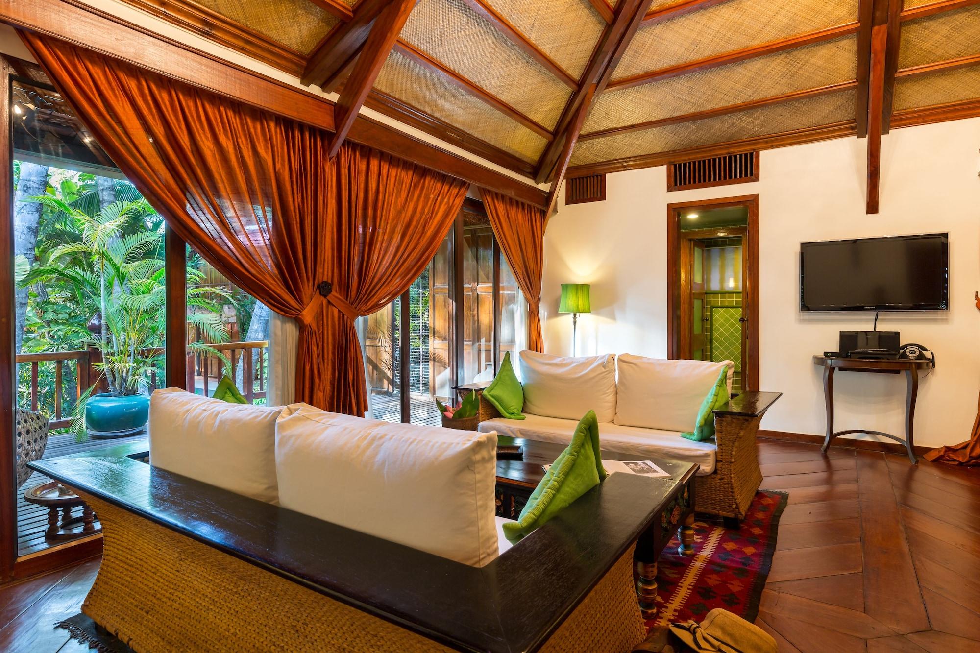 Angkor Village Hotel - Small Luxury Hotels Of The World Сием Реап Екстериор снимка