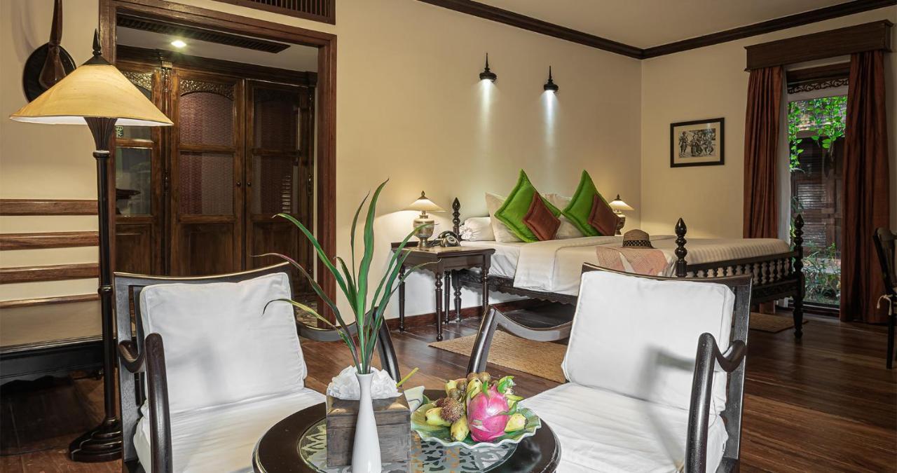 Angkor Village Hotel - Small Luxury Hotels Of The World Сием Реап Екстериор снимка A room at the hotel