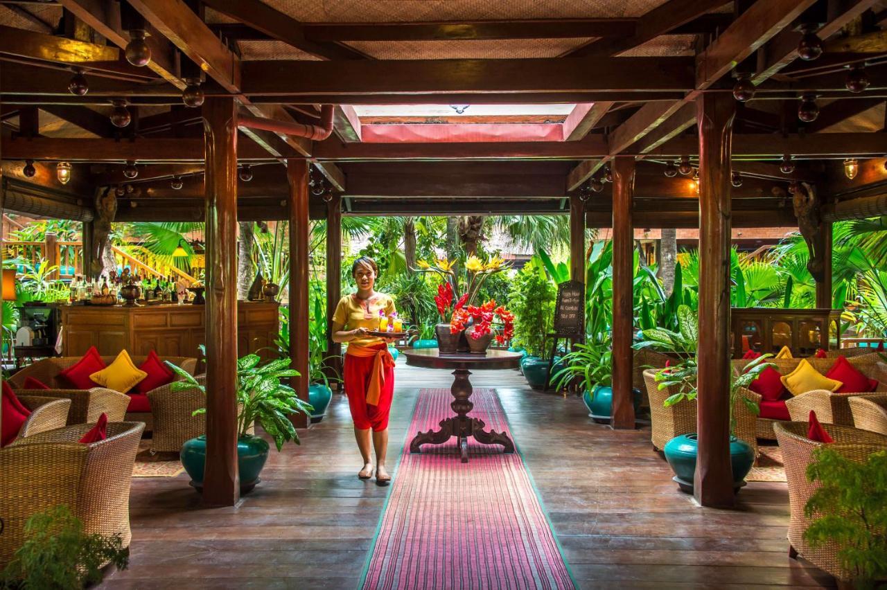 Angkor Village Hotel - Small Luxury Hotels Of The World Сием Реап Екстериор снимка The interior of the restaurant
